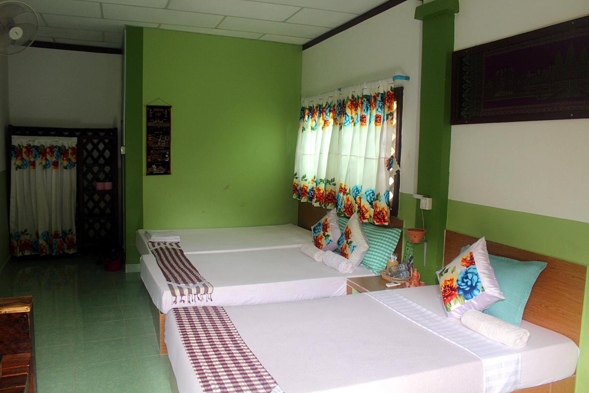 Garden Guesthouse Kampong Chhnang Quarto foto