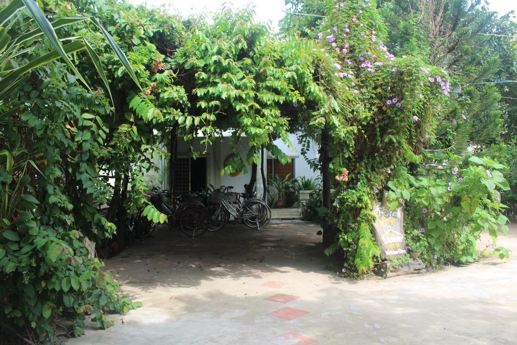 Garden Guesthouse Kampong Chhnang Exterior foto