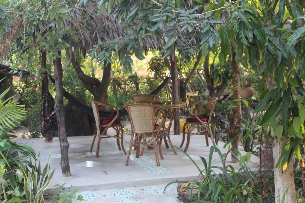 Garden Guesthouse Kampong Chhnang Exterior foto