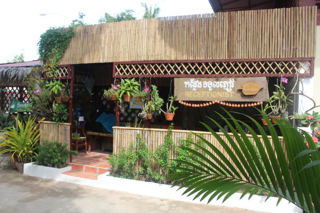 Garden Guesthouse Kampong Chhnang Exterior foto