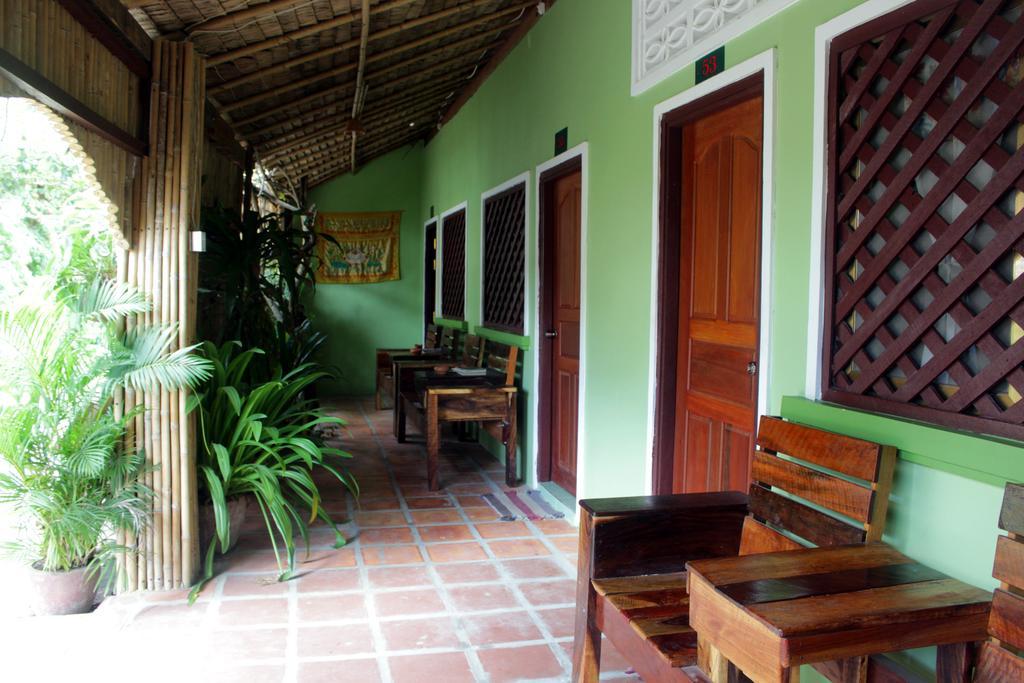 Garden Guesthouse Kampong Chhnang Exterior foto