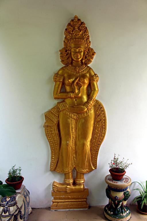 Garden Guesthouse Kampong Chhnang Exterior foto