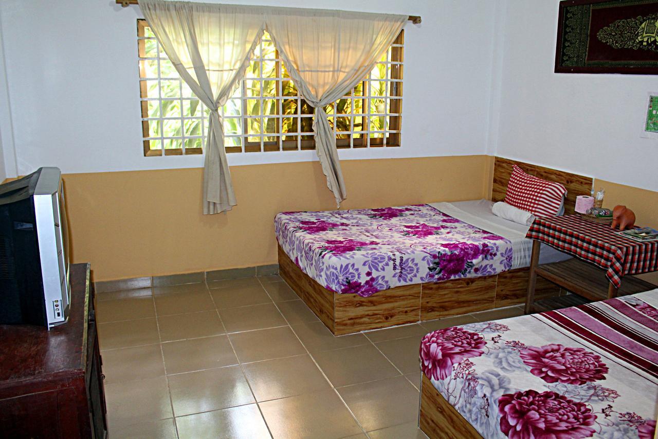 Garden Guesthouse Kampong Chhnang Quarto foto